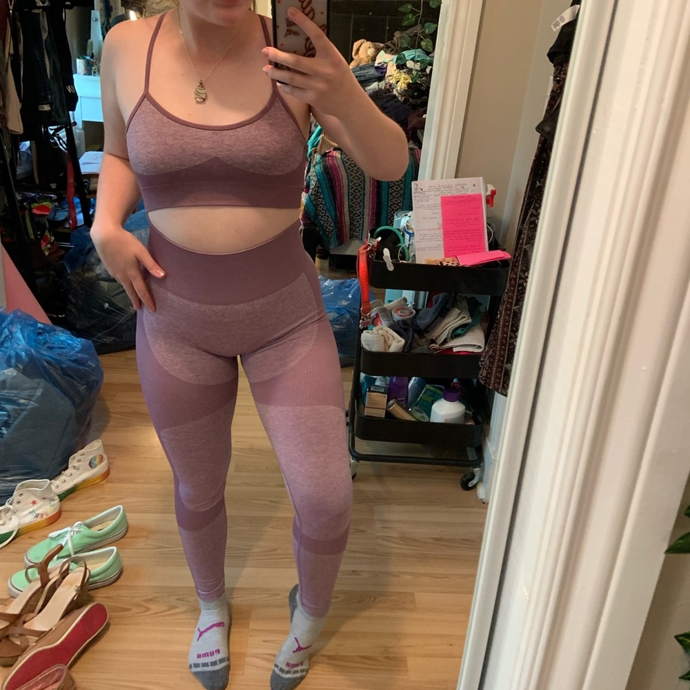 NVGTN/GYMSHARK dupe sportsbra and legging set
